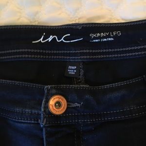 International Concepts 20WP Jeans; Tummy Control